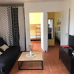 Les Mazets Du Rouret בית נופש