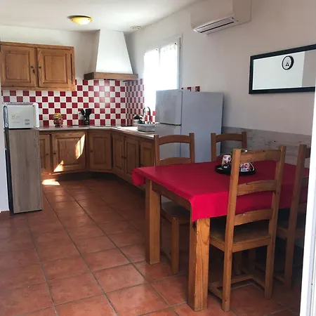 Feriehus Les Mazets Du Rouret *