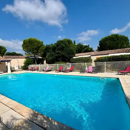 Les Mazets Du Rouret Сasa de vacaciones *