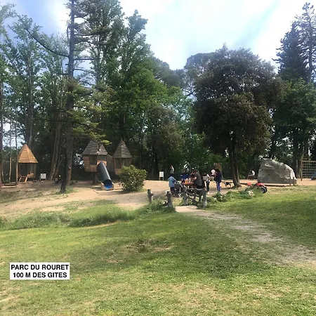 Сasa de vacaciones Les Mazets Du Rouret *