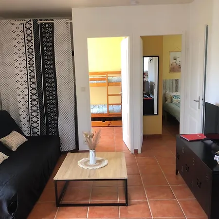 Les Mazets Du Rouret Nyaraló