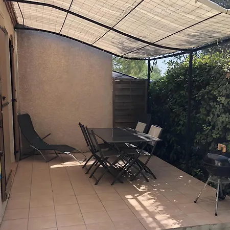 Nyaraló Les Mazets Du Rouret *