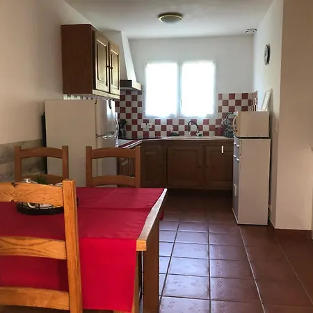 Les Mazets Du Rouret Nyaraló