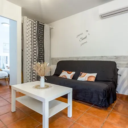 Casa de Férias Les Mazets Du Rouret *