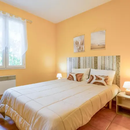 Casa de Férias Les Mazets Du Rouret *