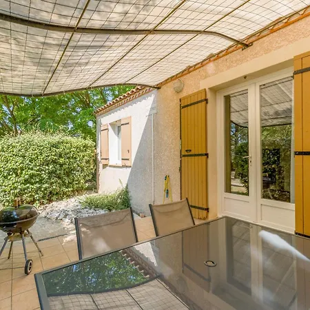 Casa de Férias Les Mazets Du Rouret Saint-Christol-lès-Alès